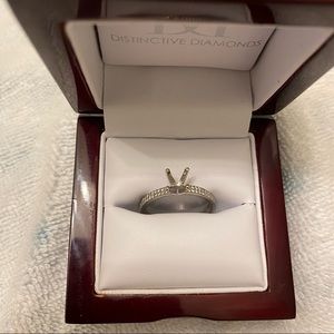 14K white gold diamond ring mounting perfect gift for Mother’s Day size 8.5